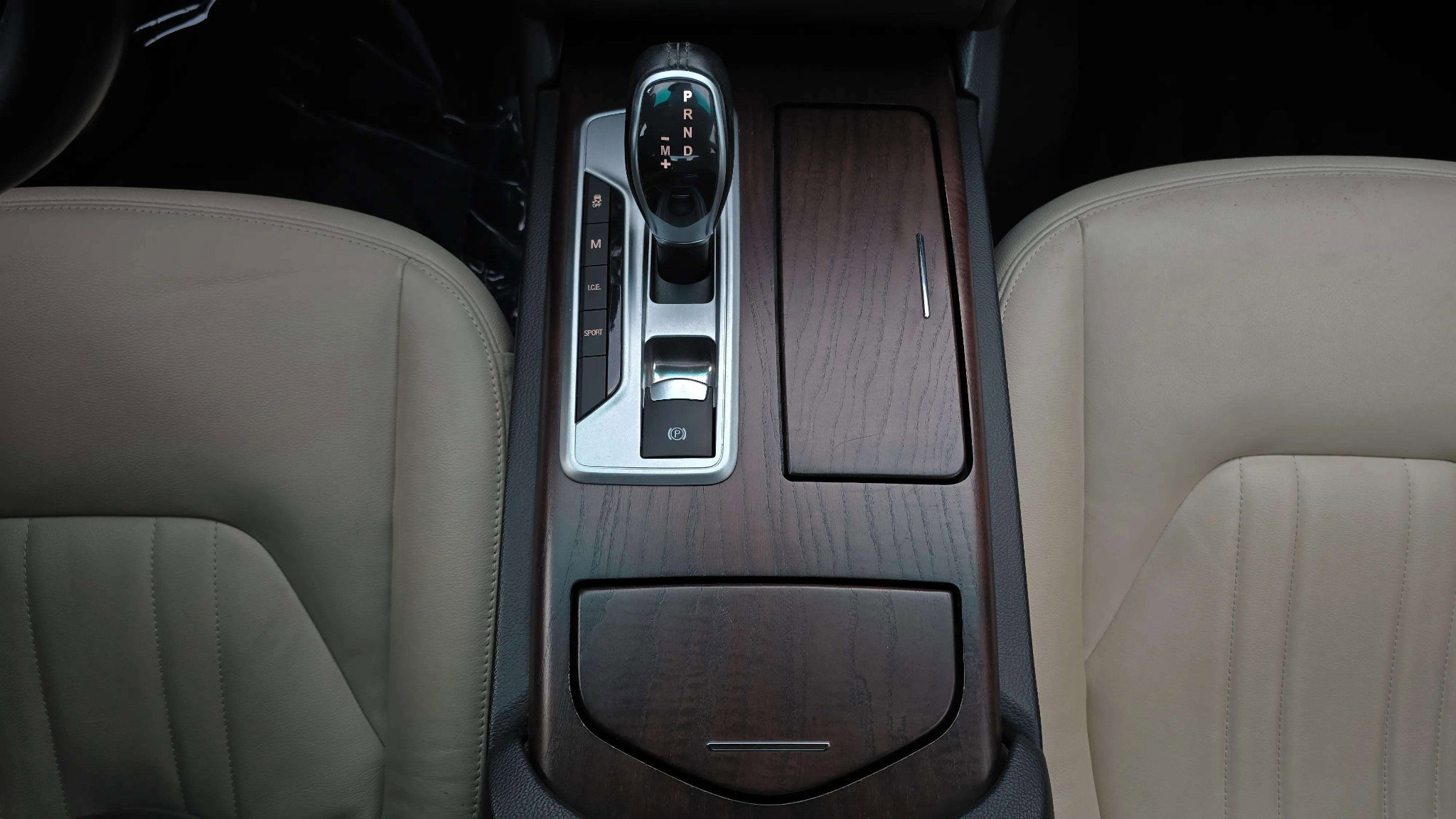 Used 2016 Maserati Ghibli S Q4 image 38