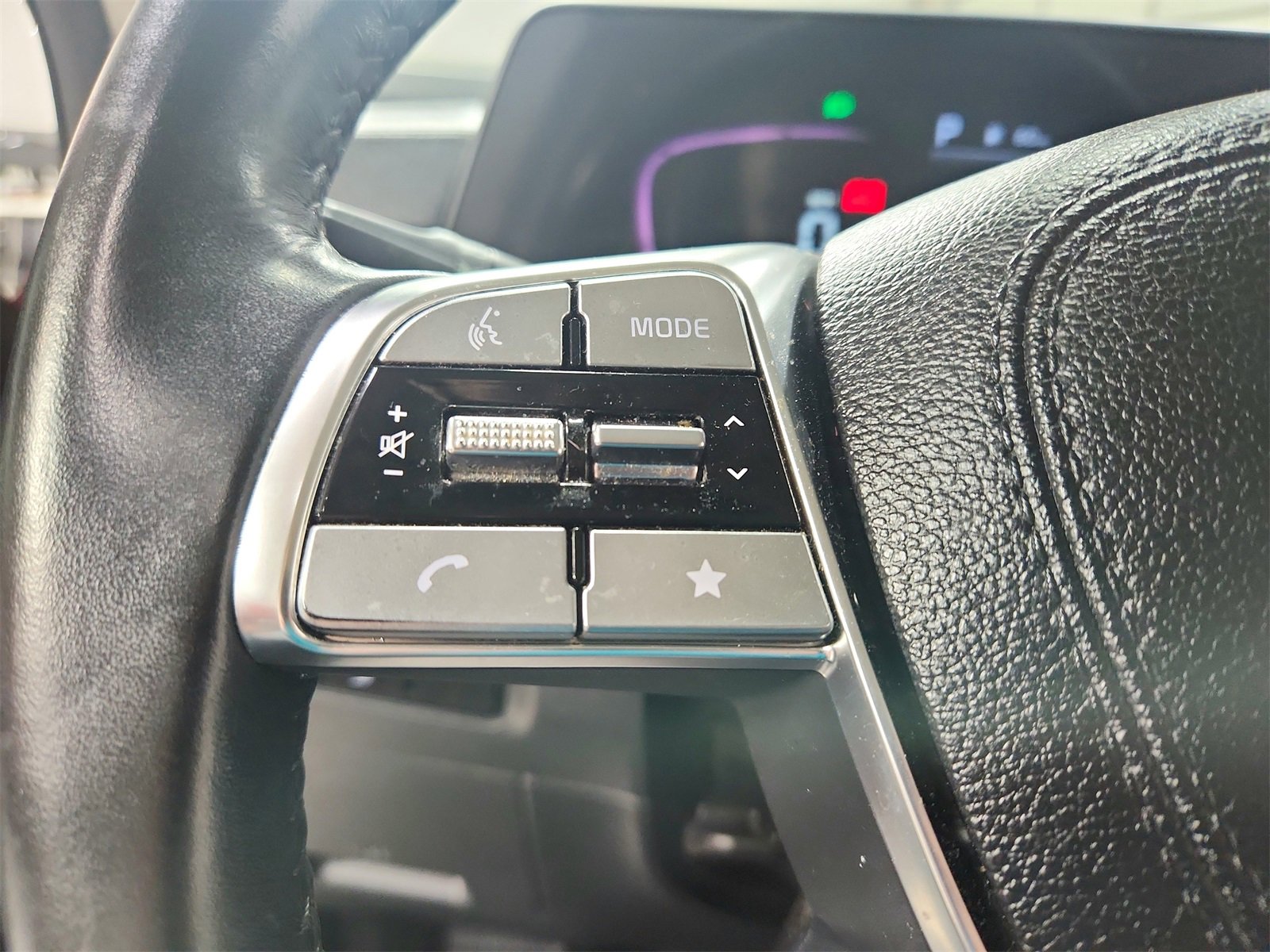 Used 2024 Kia Telluride S w/ S Sunroof Package image 25