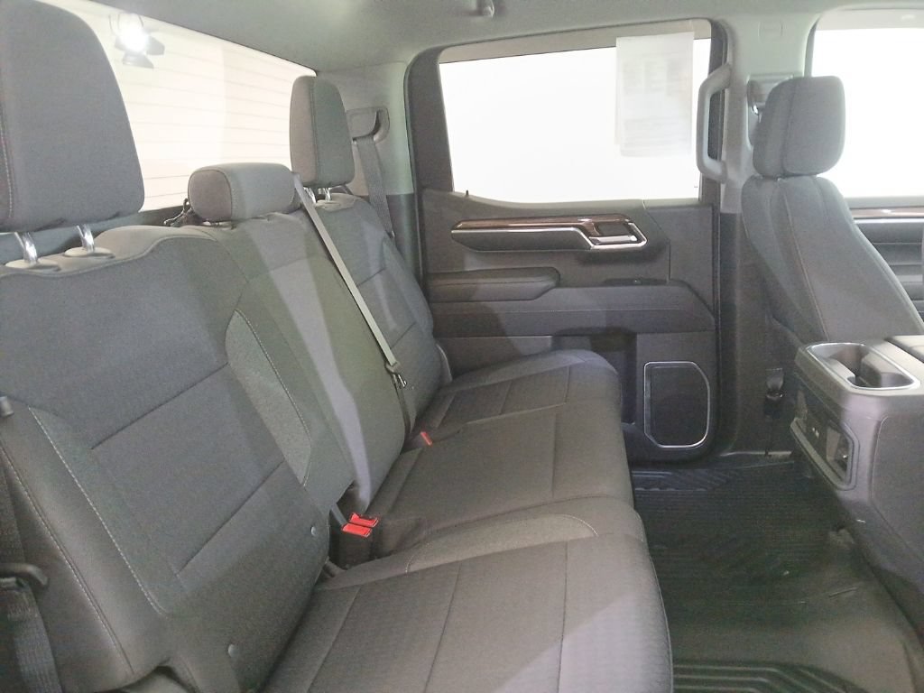 Used 2023 Chevrolet Silverado 1500 RST AWD/4WD image 12