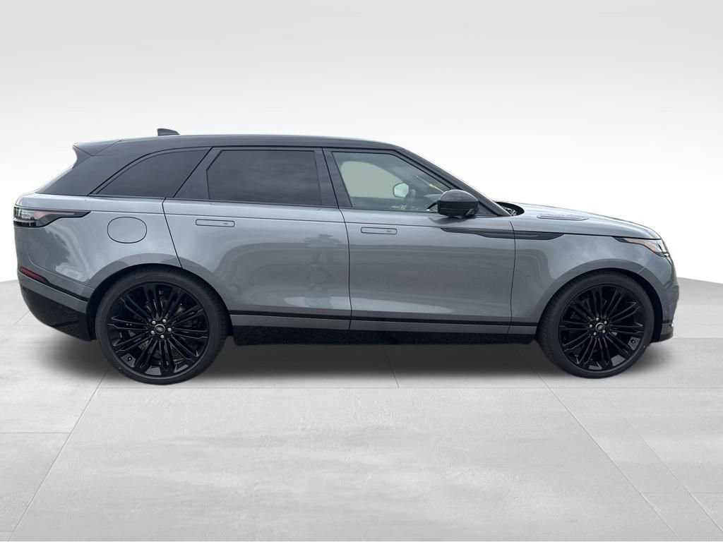 New 2026 Land Rover Range Rover Velar Dynamic SE image 6