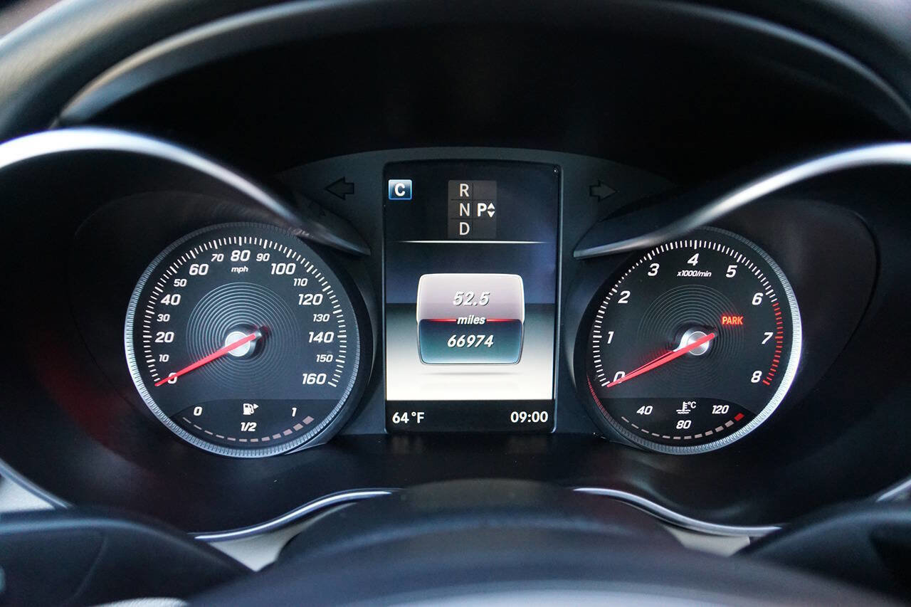 Used 2016 Mercedes-Benz C 300 Sedan image 17