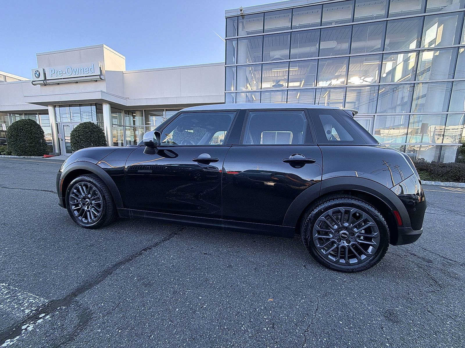 Used 2026 MINI Cooper S FWD image 11