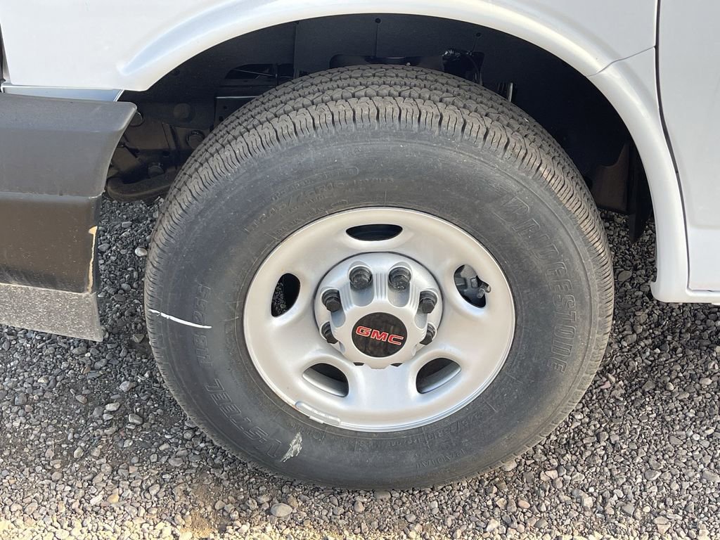 New 2025 GMC Savana 2500 Extended w/ Driver Convenience Package image 27