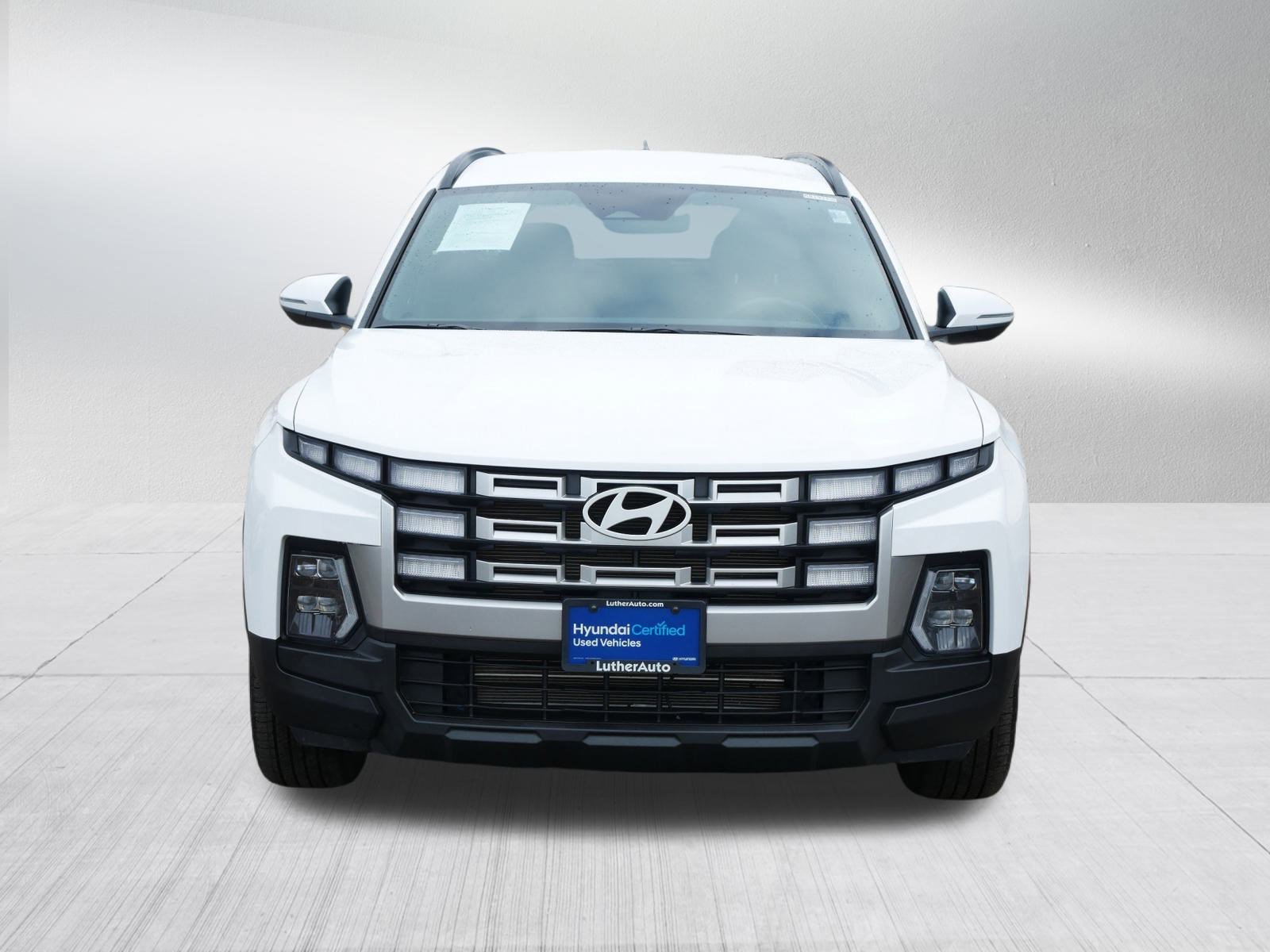 Certified 2025 Hyundai Santa Cruz SEL image 2