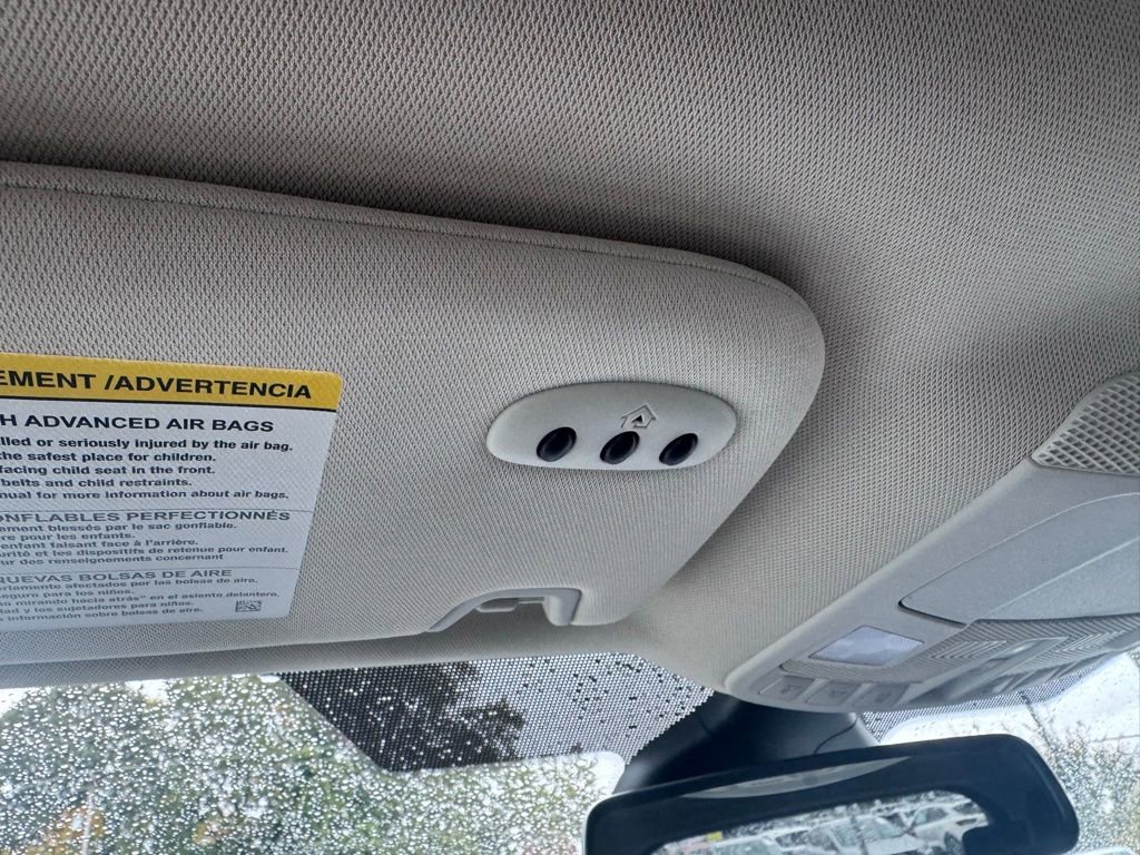 Used 2023 Ford Edge SEL w/ Convenience Package image 12