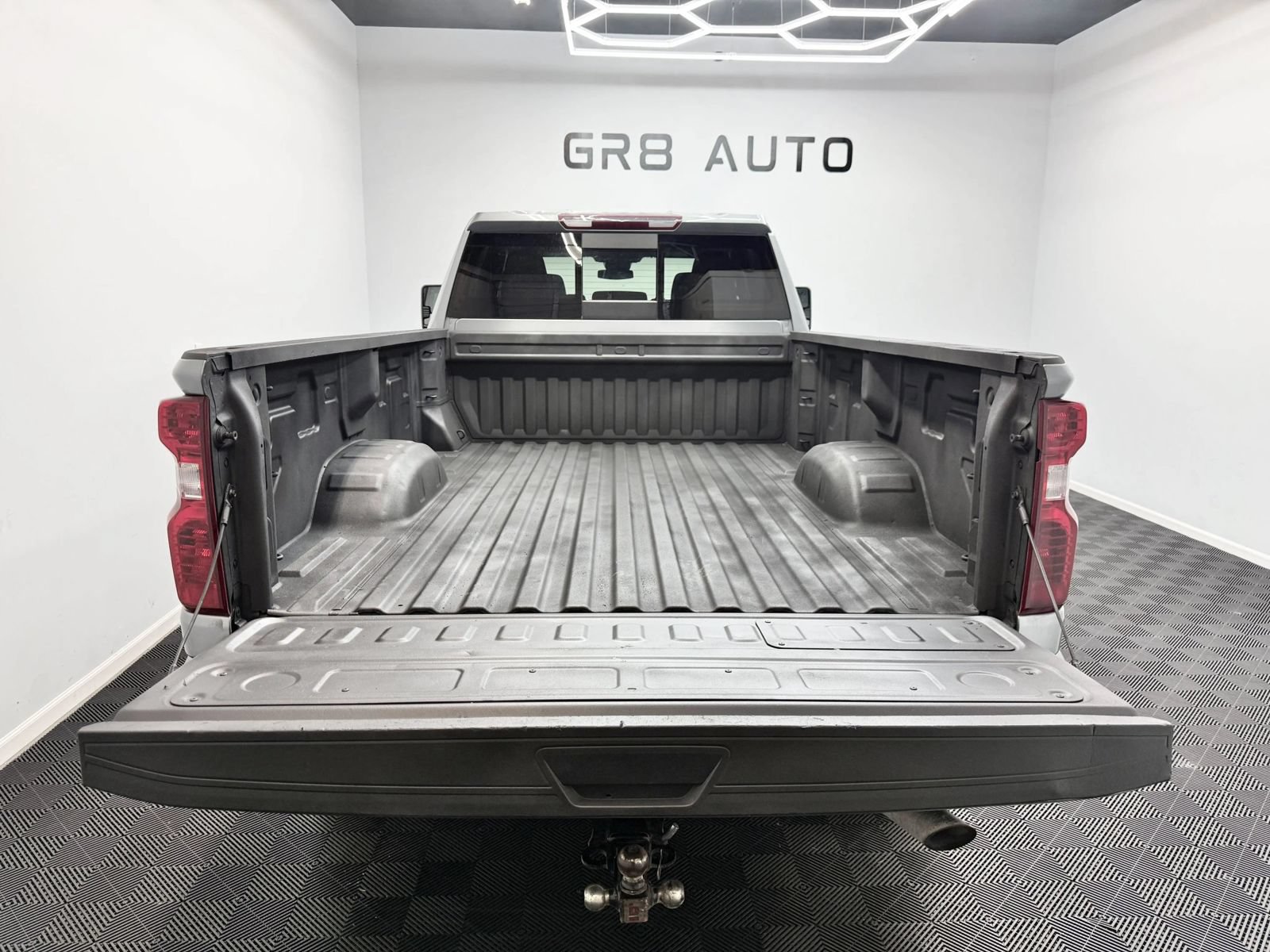 Used 2024 Chevrolet Silverado 2500 LT w/ Convenience Package AWD/4WD image 7