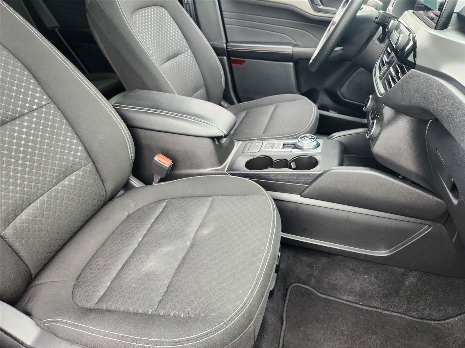 Used 2025 Ford Escape Active FWD image 11