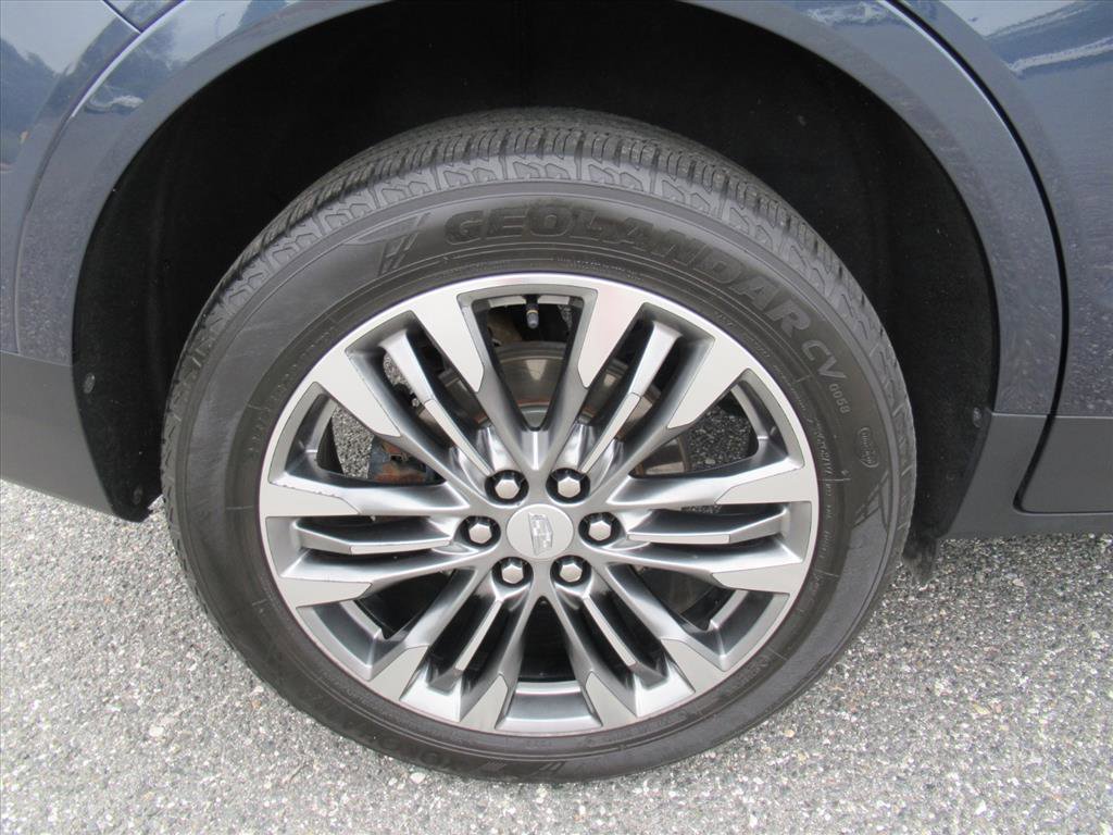 Used 2019 Cadillac XT5 Premium Luxury FWD image 8