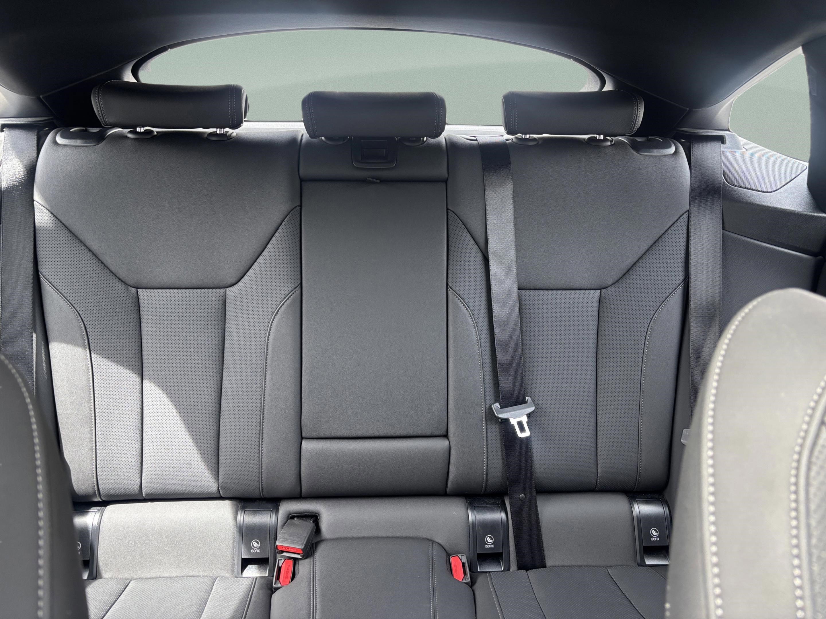 Used 2025 BMW 430i w/ Premium Package image 26