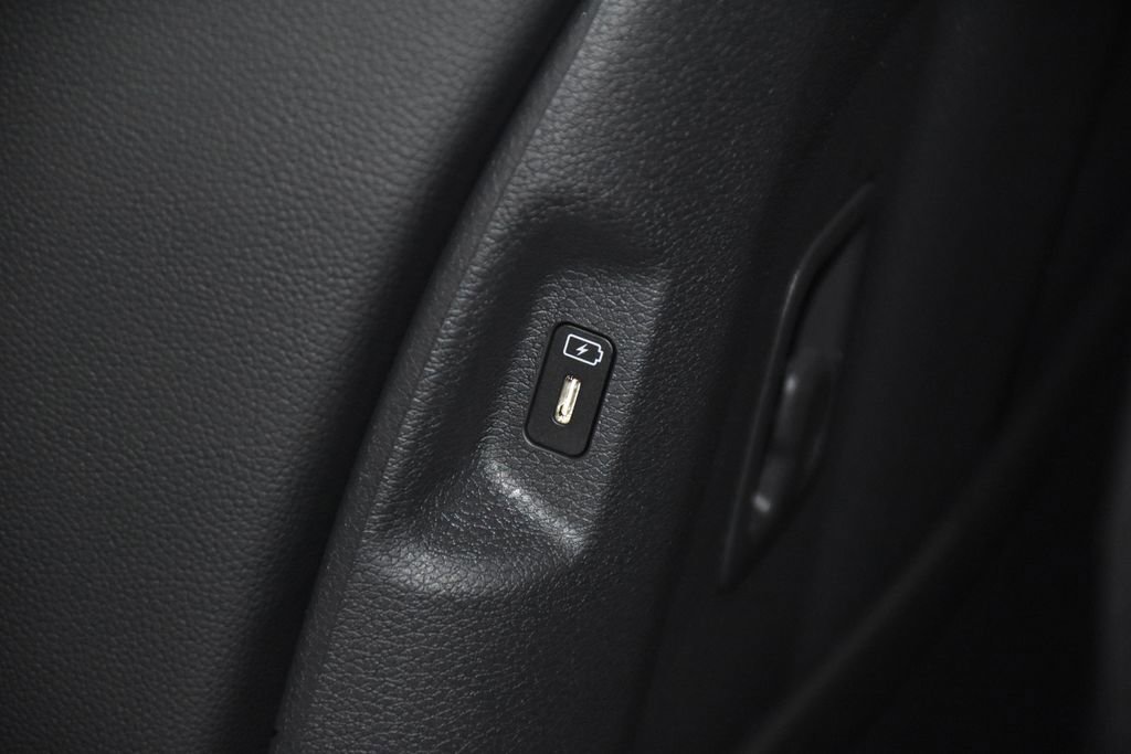 New 2026 Kia Sportage EX image 25