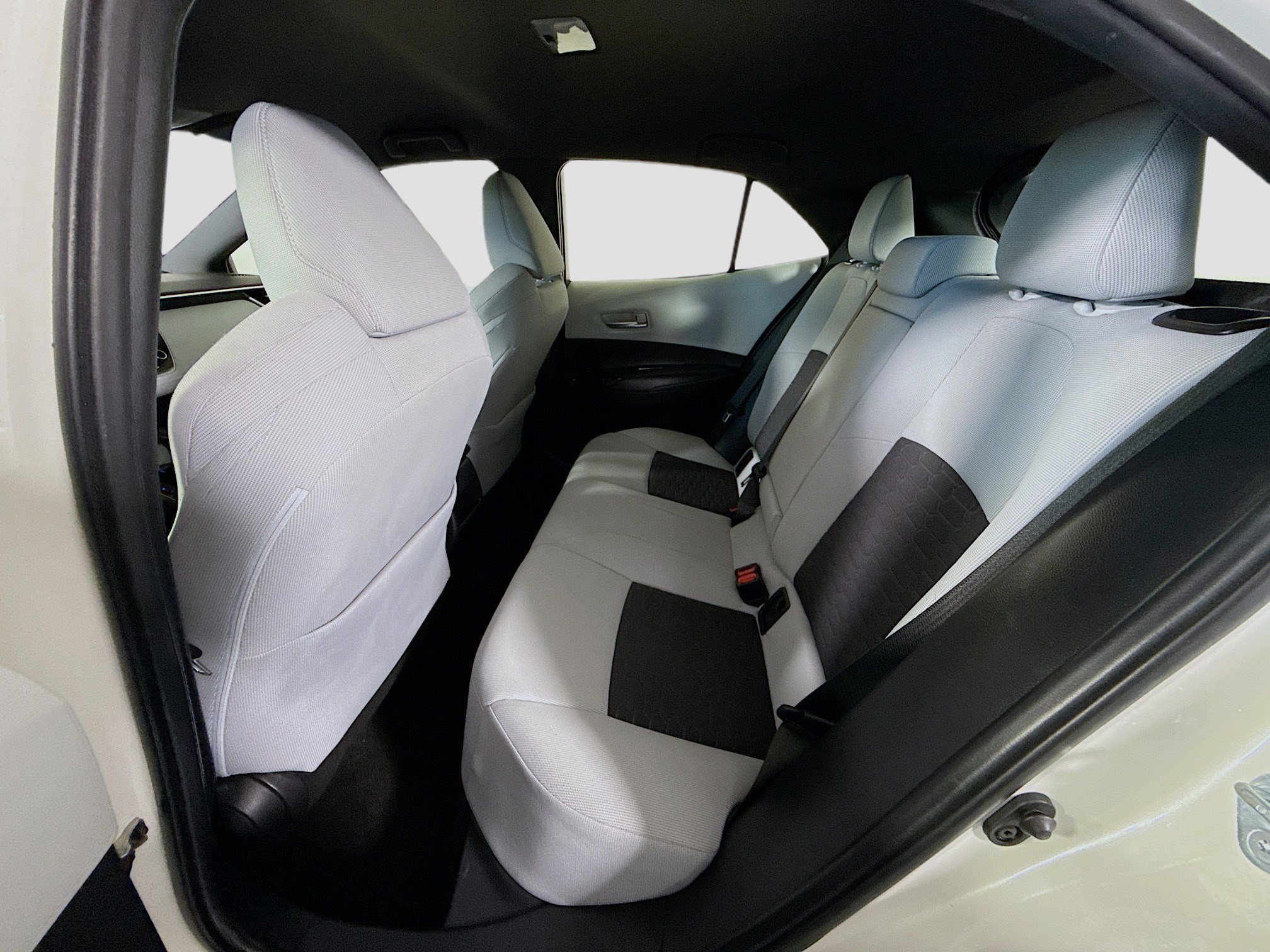Used 2019 Toyota Corolla SE image 25