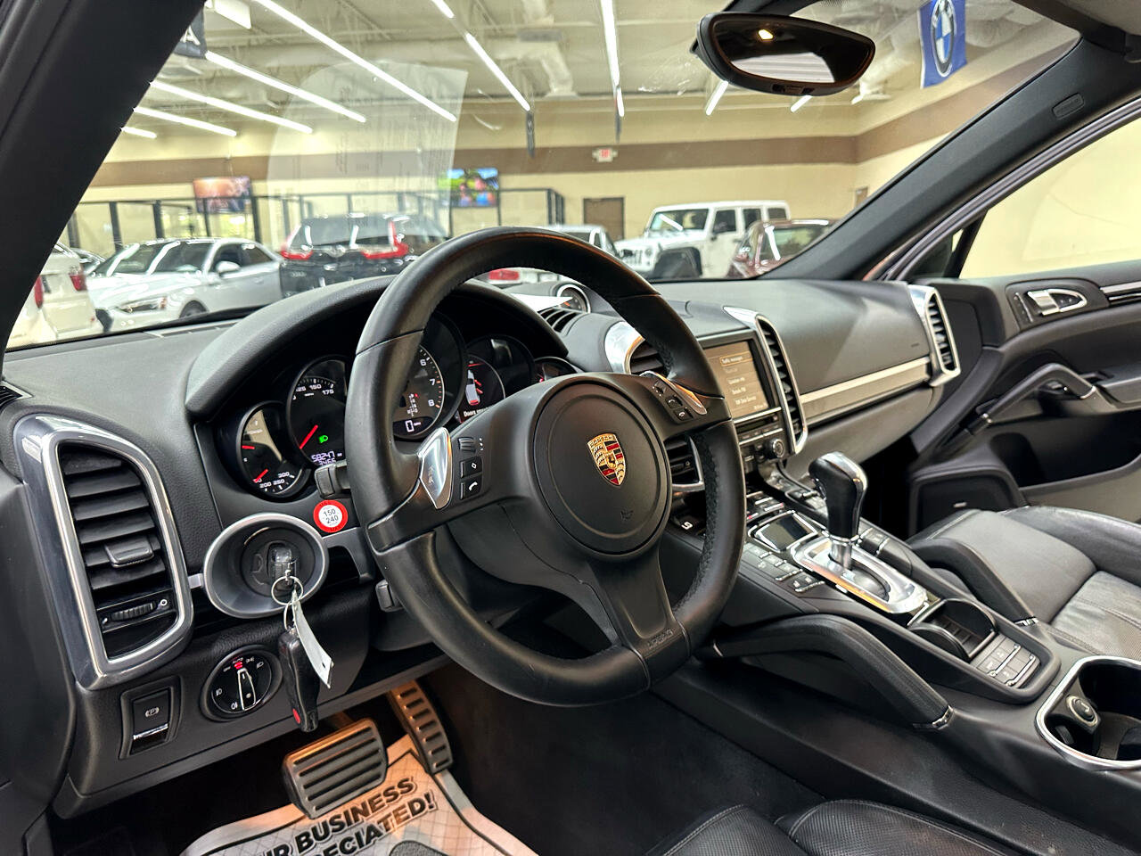 Used 2014 Porsche Cayenne S image 18