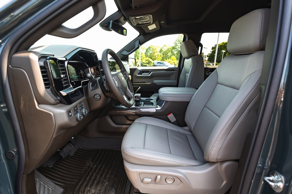 New 2026 Chevrolet Silverado 1500 LTZ image 23