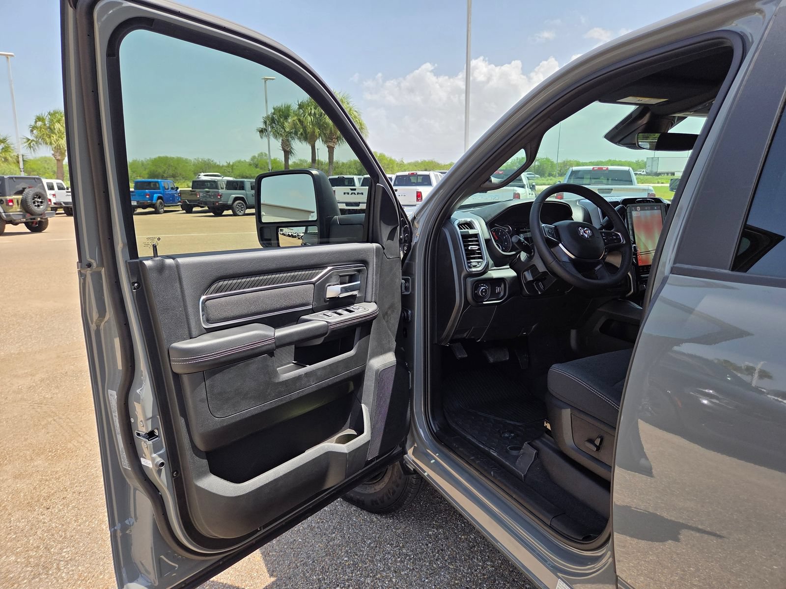New 2026 RAM 3500 Lone Star AWD/4WD image 13
