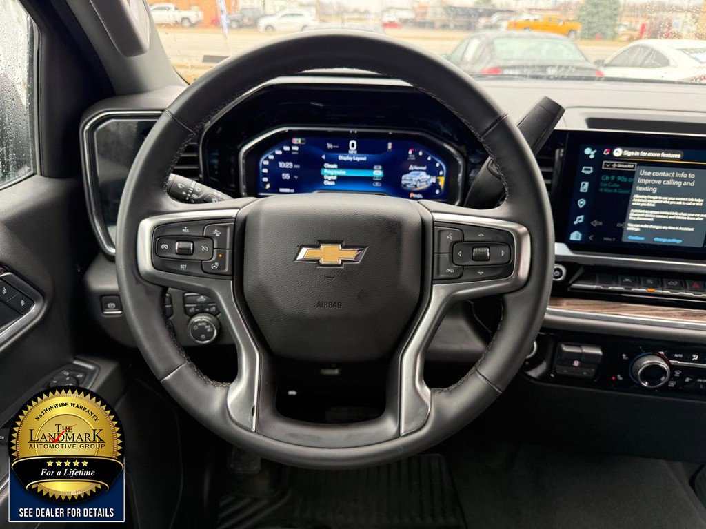 Used 2025 Chevrolet Silverado 1500 LT image 19