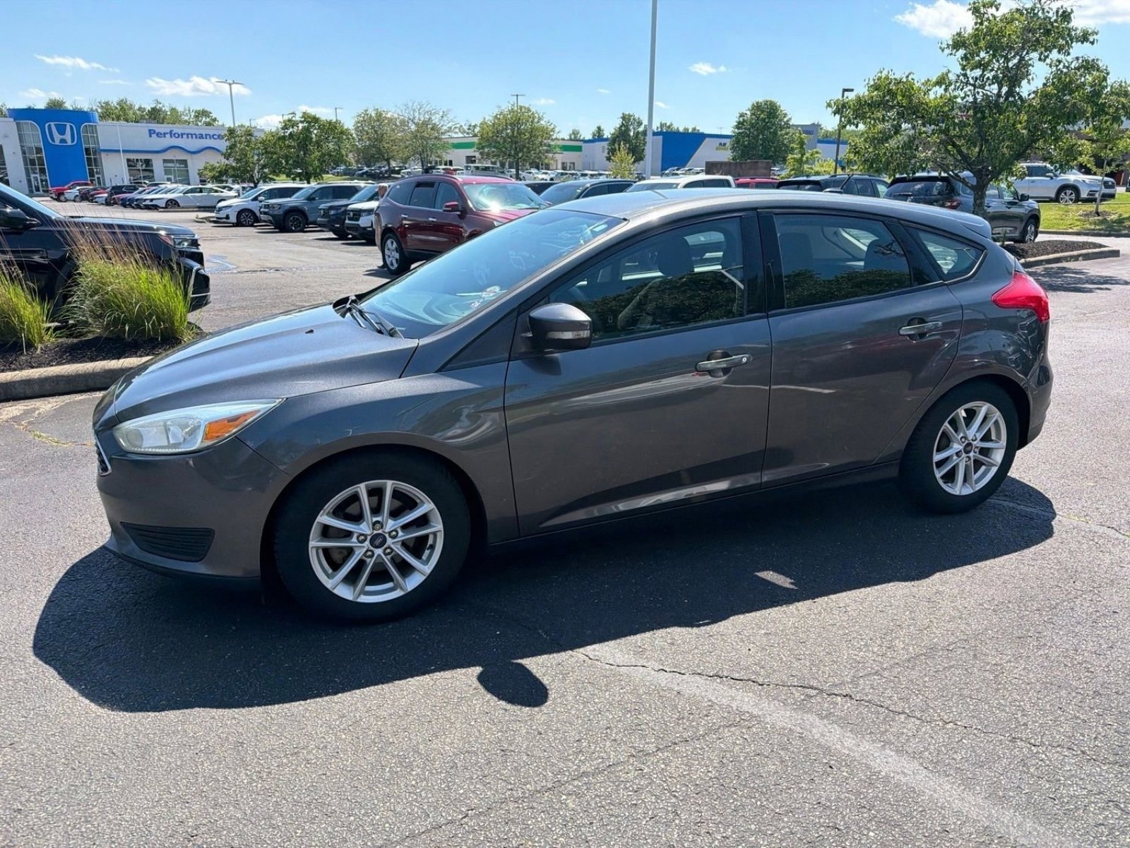 Used 2016 Ford Focus SE w/ Reverse Sensing Package FWD image 13