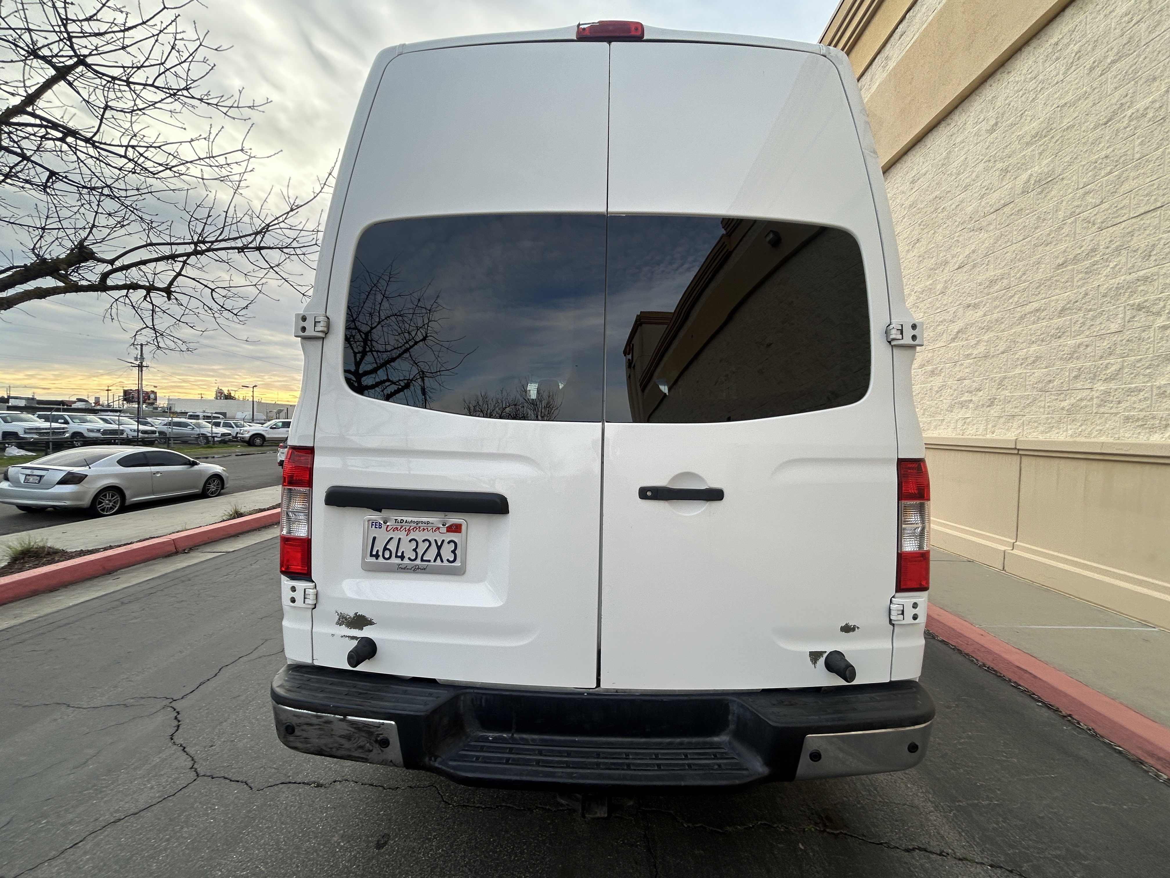 Used 2012 Nissan NV 2500 SV w/ Side Curtain Airbag Pkg image 20