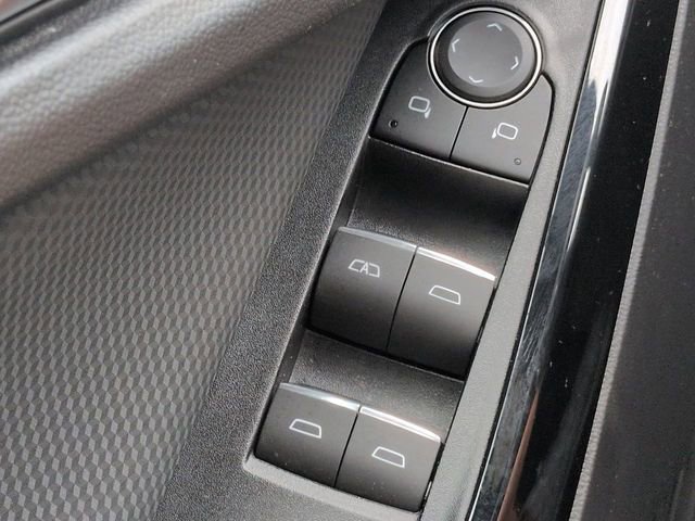 Used 2025 Chevrolet Equinox RS FWD image 23