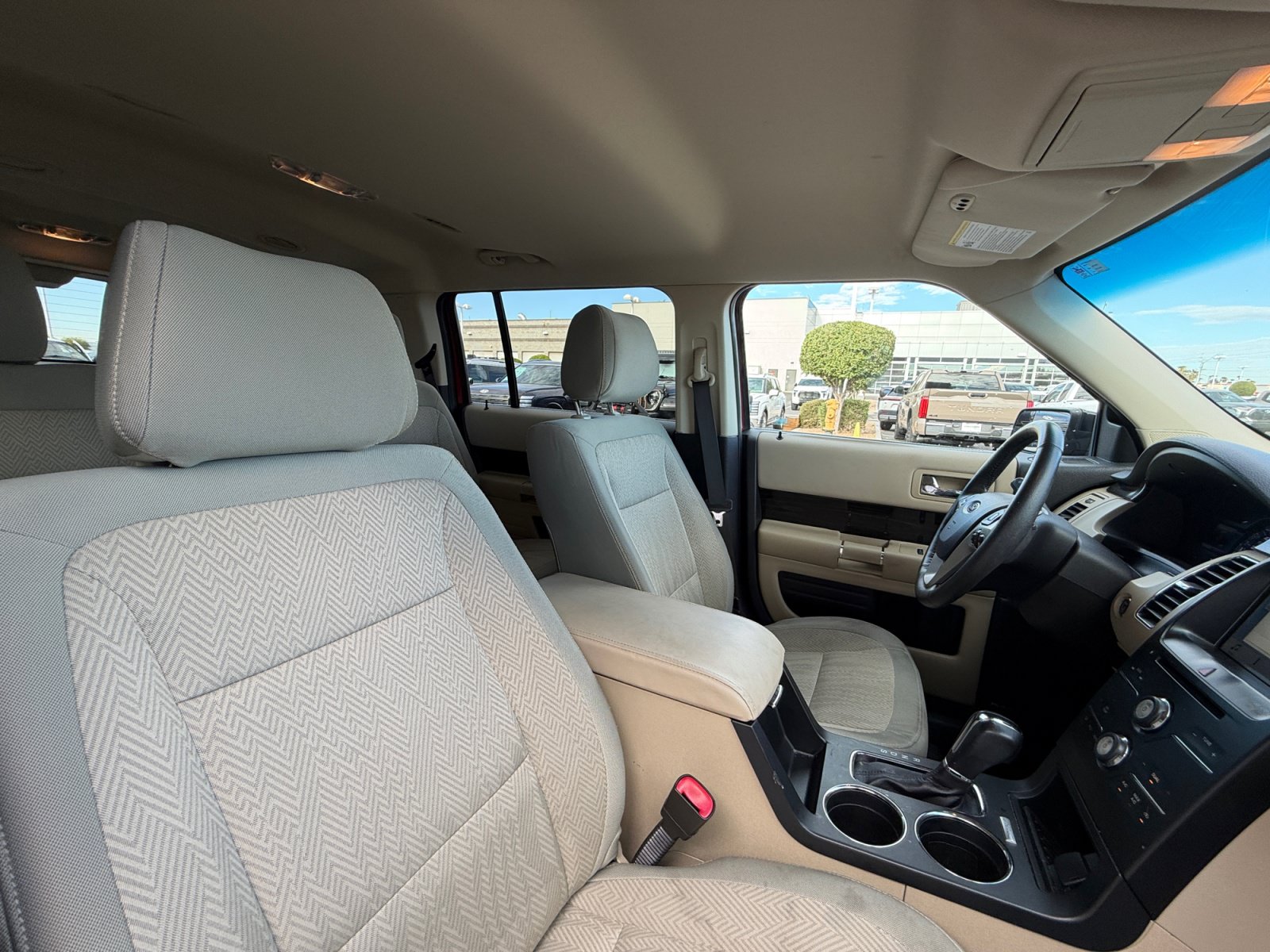 Used 2018 Ford Flex SEL w/ Class III Trailer Tow Package FWD image 19