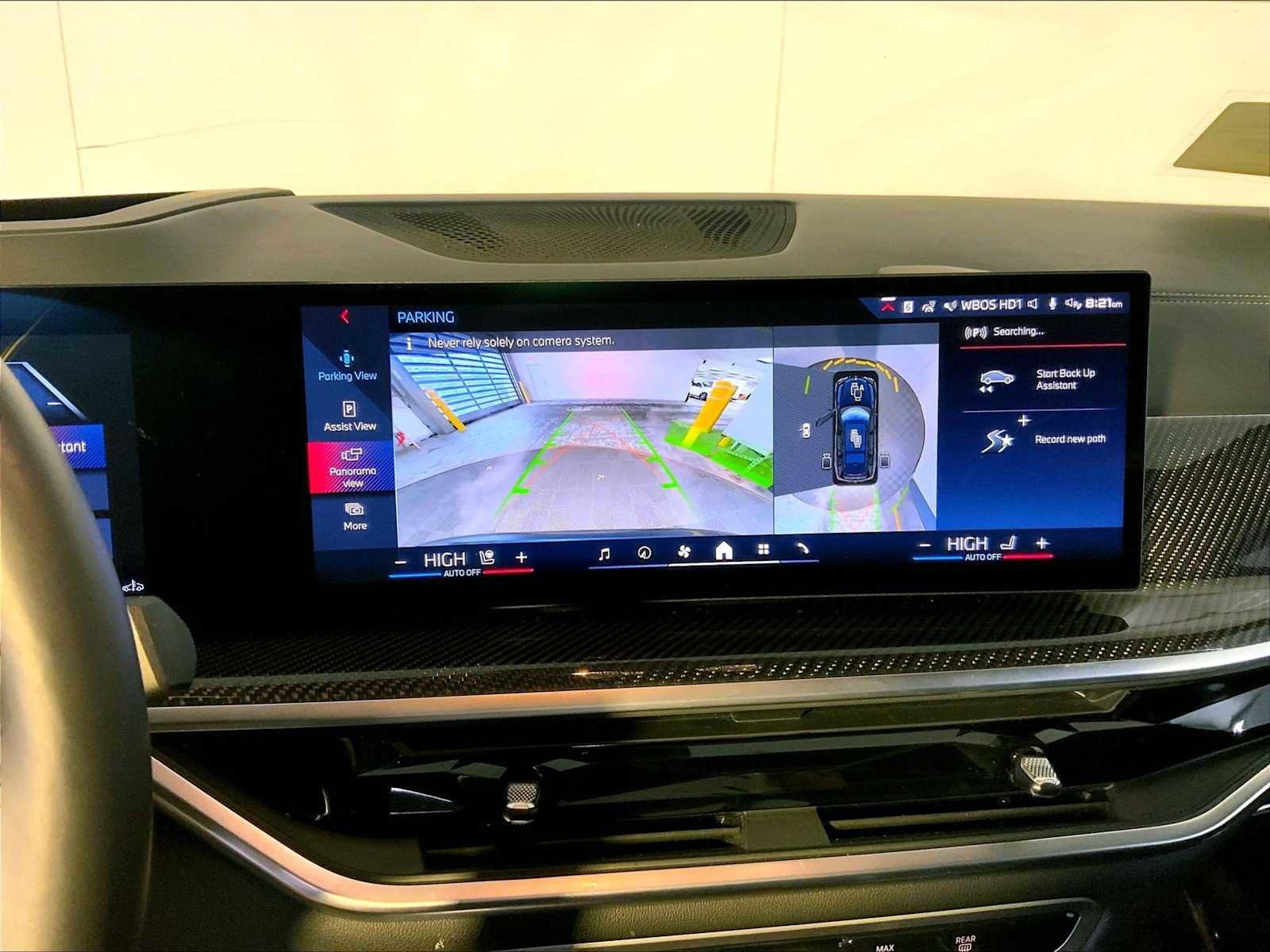 Used 2024 BMW X7 M60i w/ Executive Package image 31