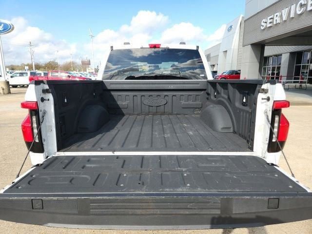 Used 2023 Ford F150 Lightning XLT image 7