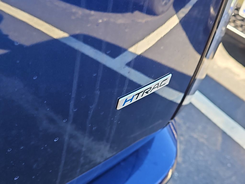 New 2026 Hyundai Ioniq 9 SEL image 3