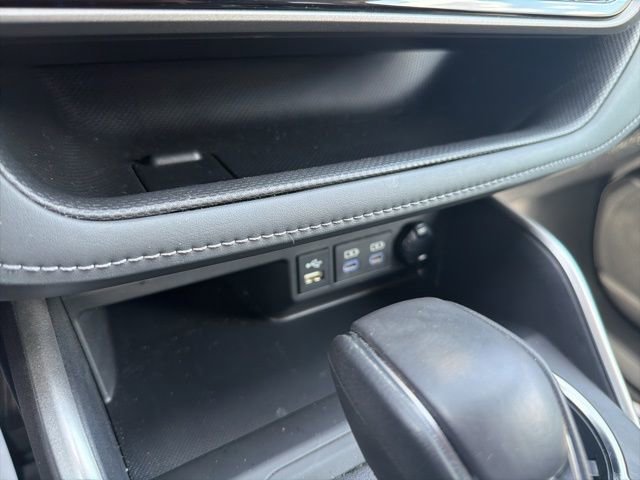 Used 2022 Toyota Highlander LE image 26