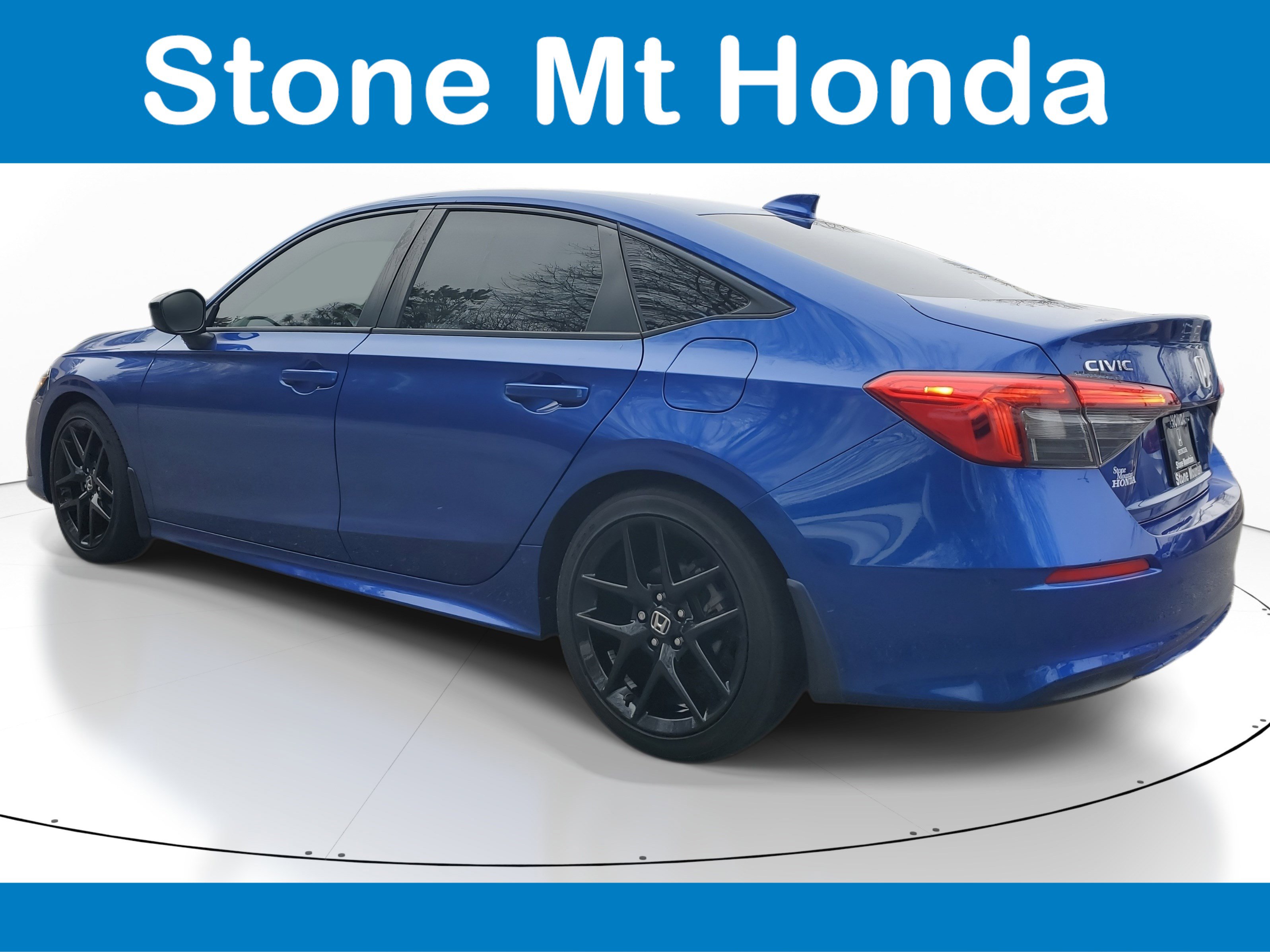 Used 2024 Honda Civic Sport image 4