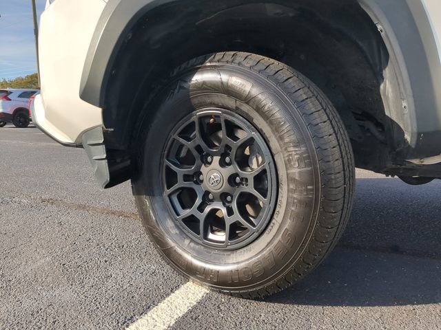 Used 2023 Toyota Tacoma SR5 w/ SX Package image 35