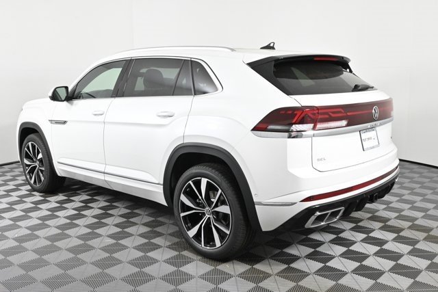 New 2026 Volkswagen Atlas Cross Sport SEL Premium R-Line image 3