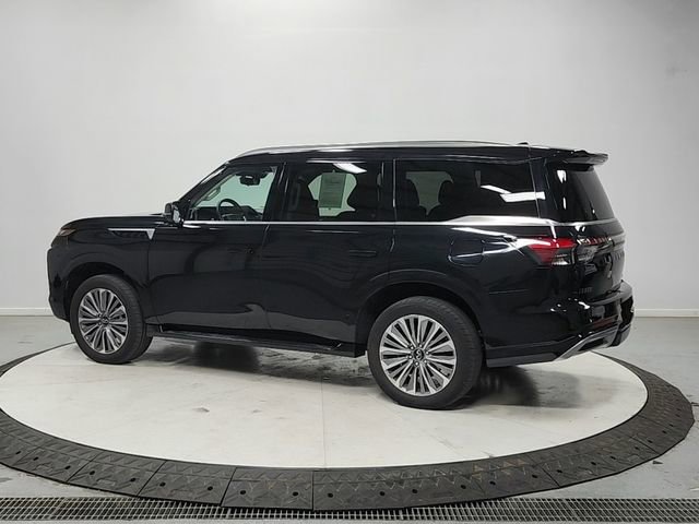 Used 2025 INFINITI QX80 Sensory AWD/4WD image 5
