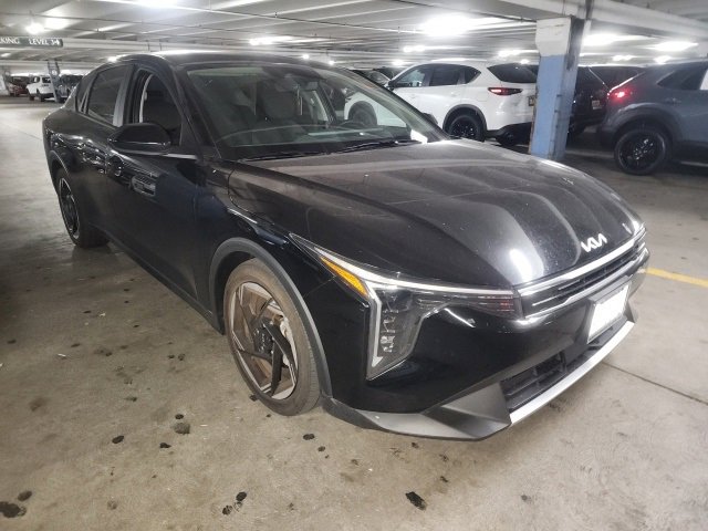 Certified 2025 Kia K4 EX