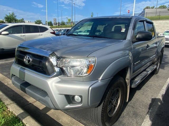 Used 2014 Toyota Tacoma PreRunner w/ SR5 Package RWD image 2