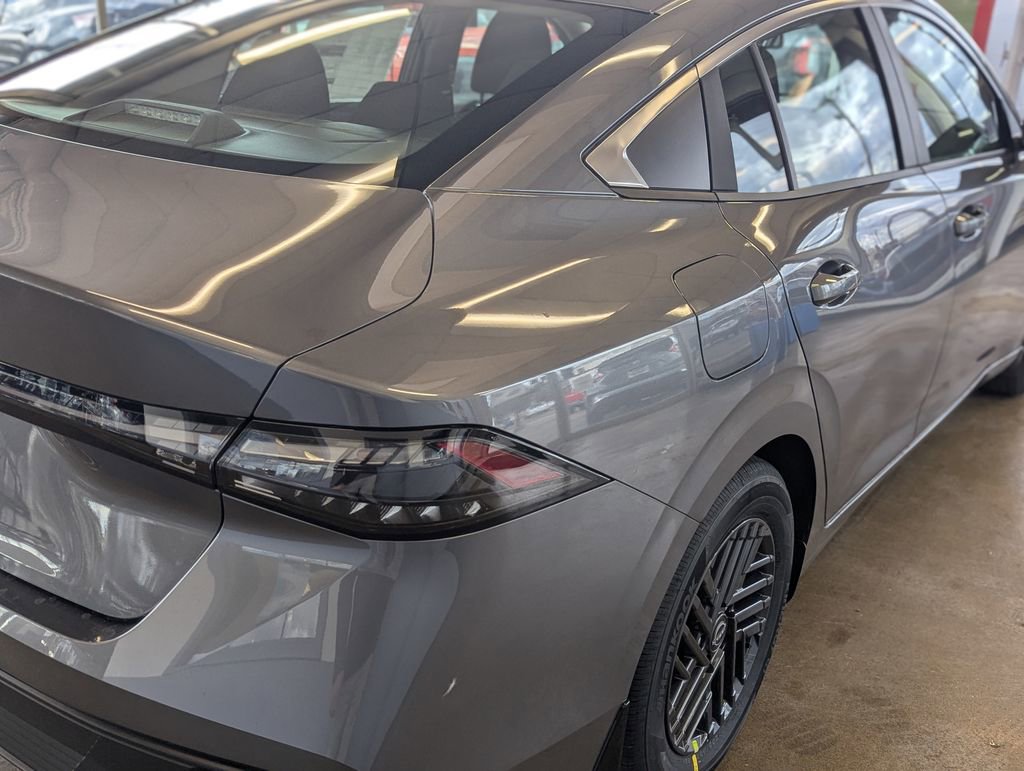 New 2026 Nissan Sentra SV image 8