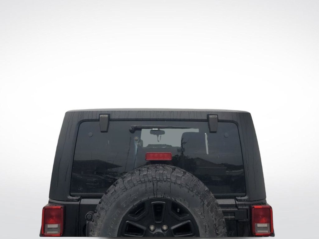 Used 2015 Jeep Wrangler Sport AWD/4WD image 4