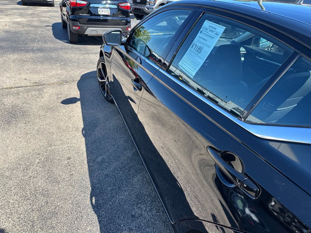 Used 2024 Nissan Altima 2.5 SR w/ SR Premium Package FWD image 18