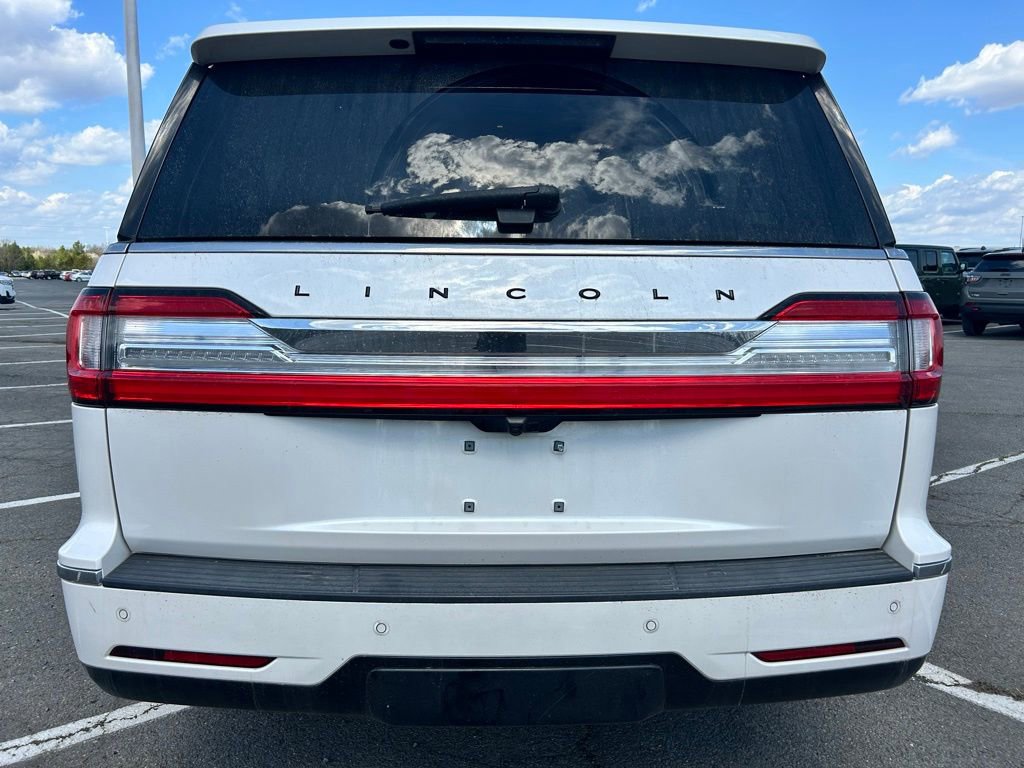 Used 2019 Lincoln Navigator L Reserve AWD/4WD image 7