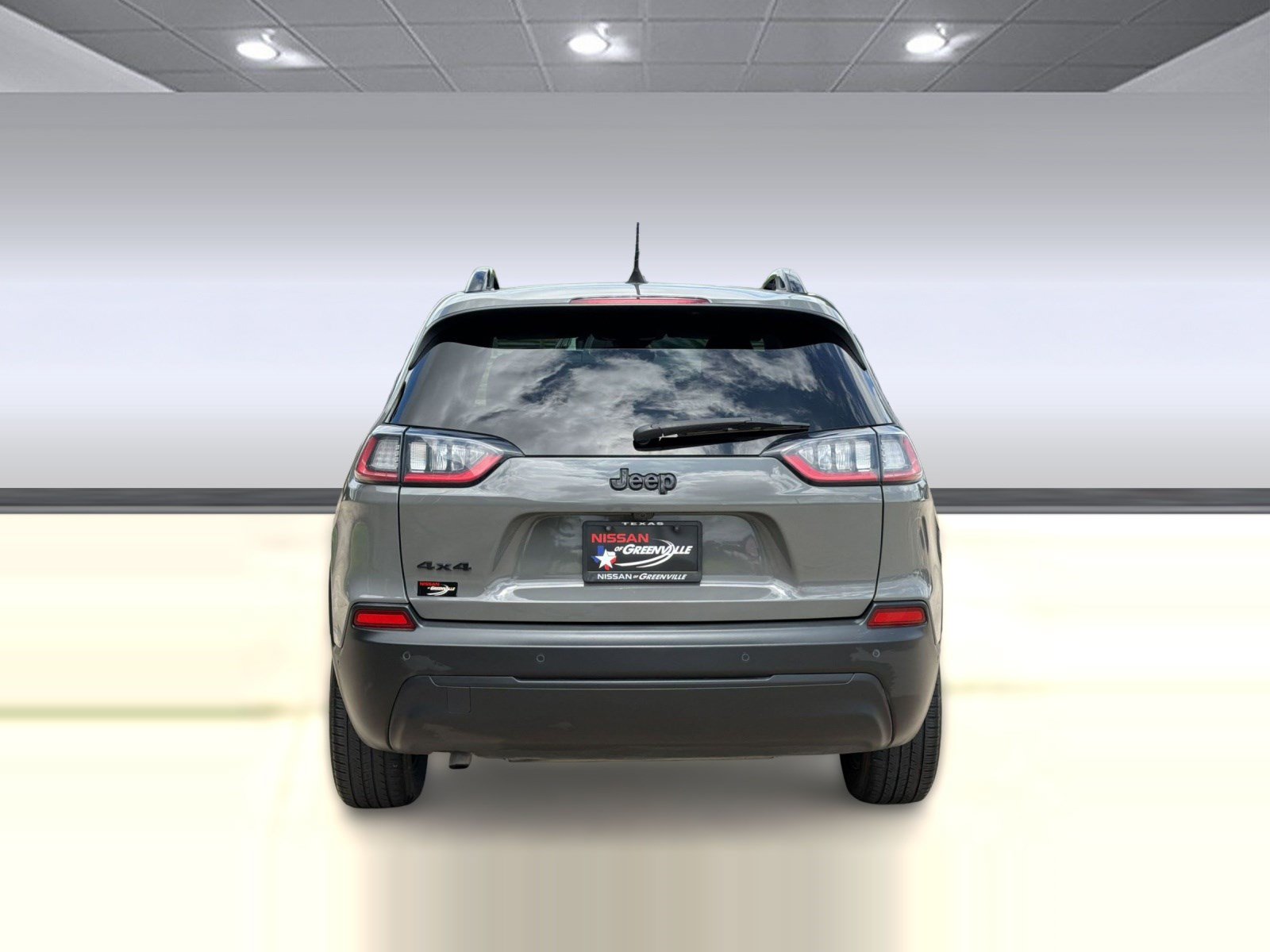 Used 2023 Jeep Cherokee Altitude Lux AWD/4WD image 10