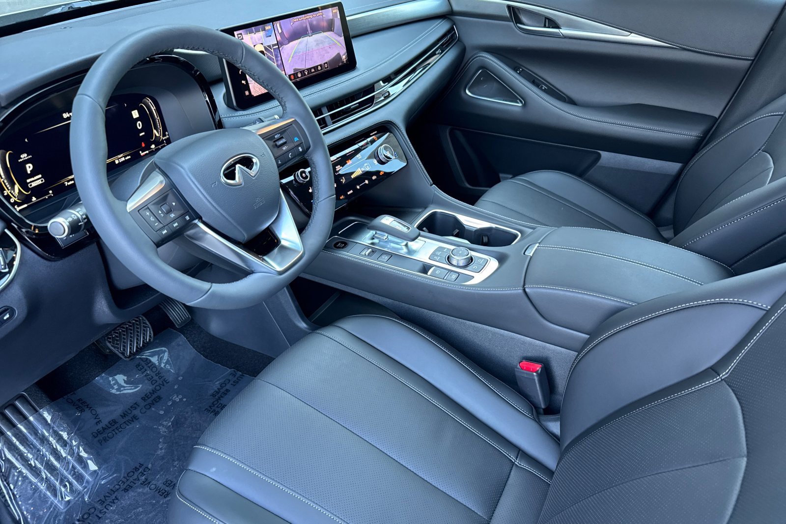 New 2026 INFINITI QX60 Luxe w/ Cargo Package image 9