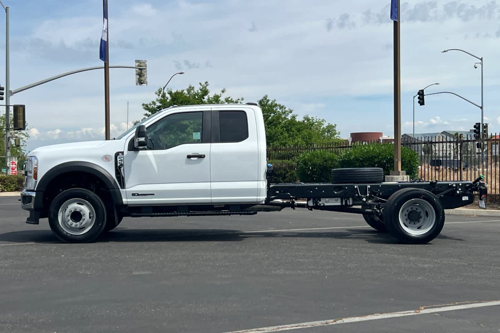 New 2026 Ford F450 XL RWD image 5