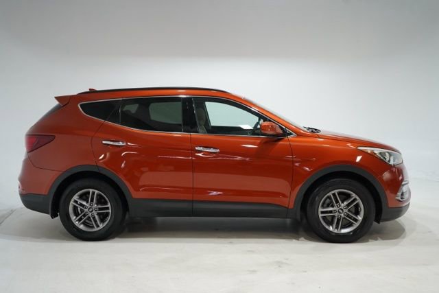 Used 2017 Hyundai Santa Fe Sport image 9