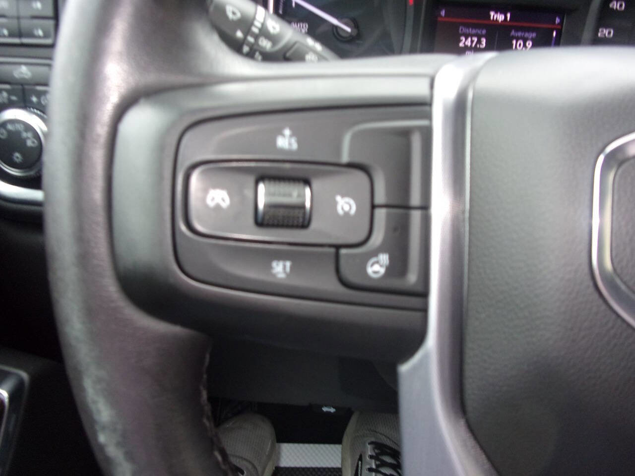 Used 2021 GMC Sierra 1500 SLE AWD/4WD image 23
