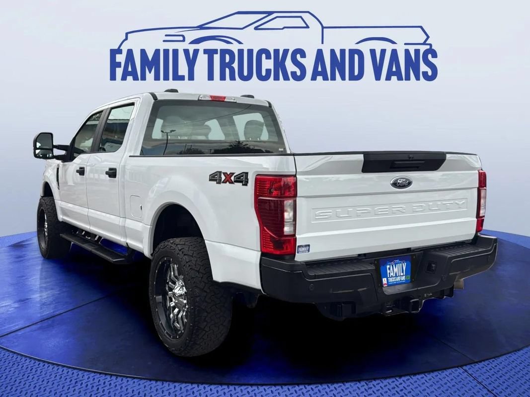 Used 2022 Ford F250 XL w/ Power Equipment Group AWD/4WD image 3