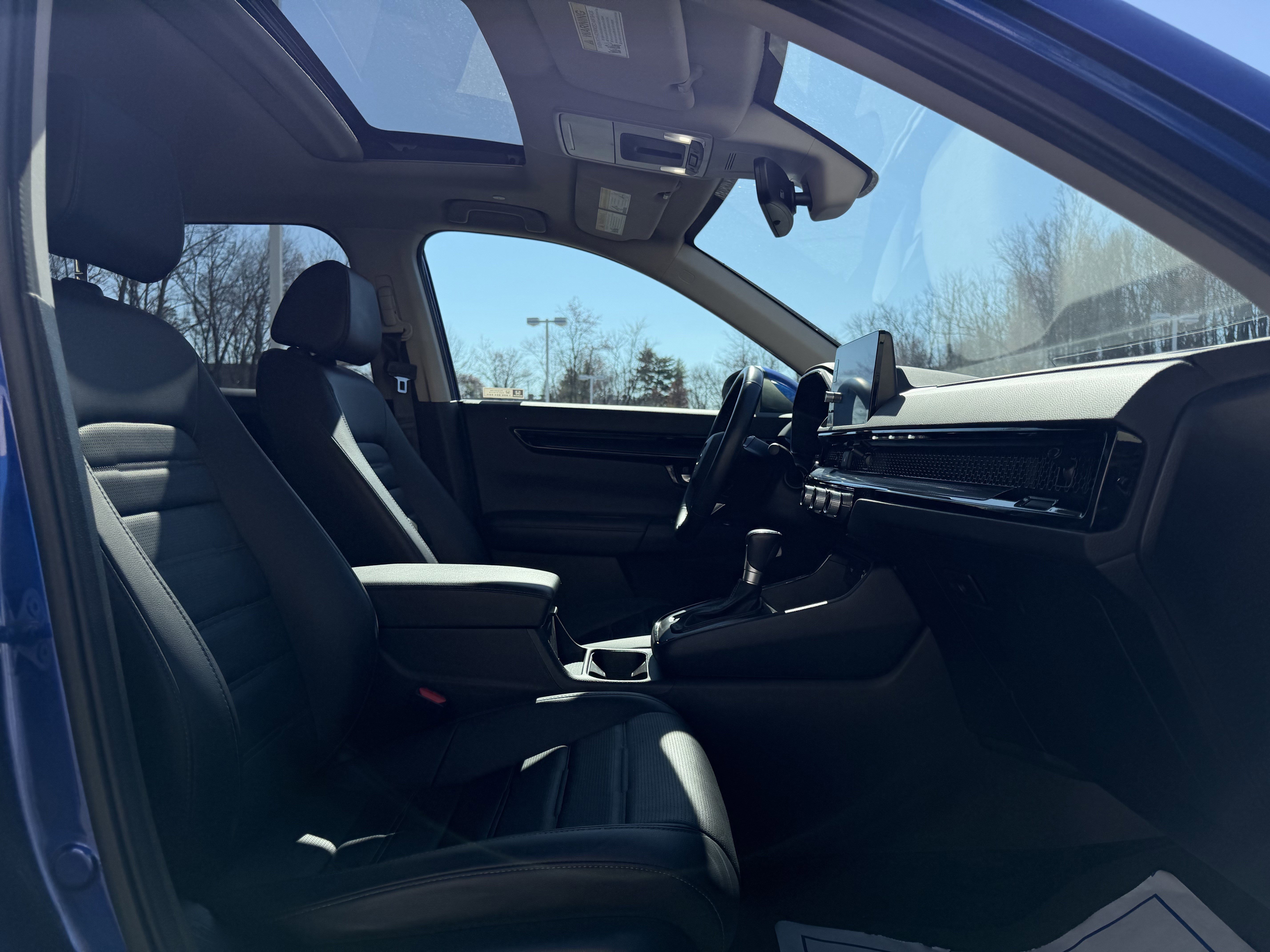 Used 2024 Honda CR-V EX-L image 13