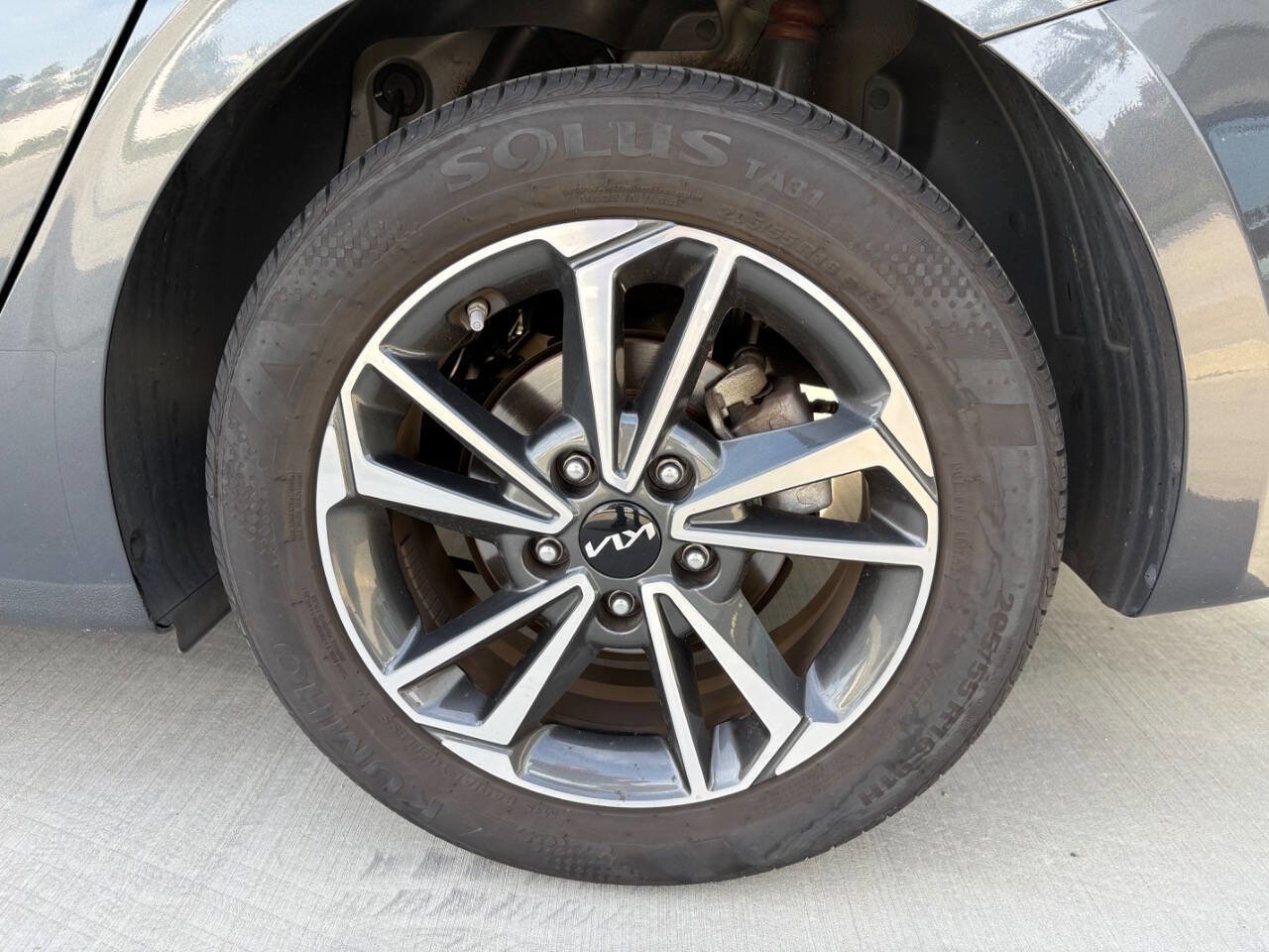 Used 2023 Kia Forte LXS FWD image 20