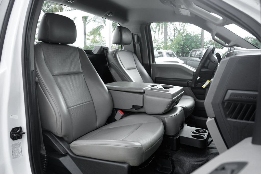 Used 2019 Ford F450 XL w/ XL Value Package RWD image 32