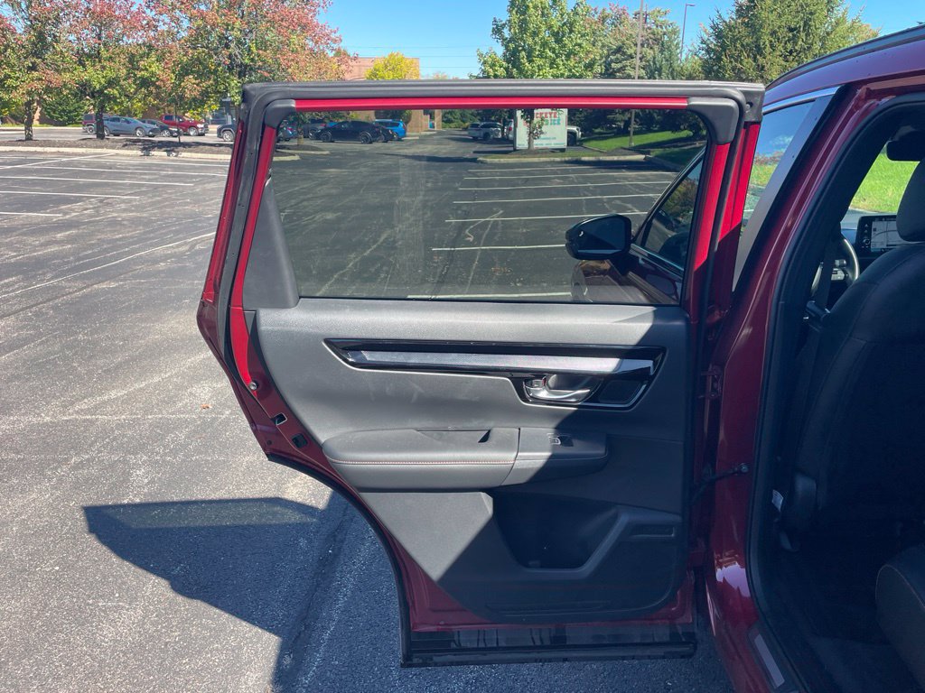 Used 2025 Honda CR-V Sport Touring image 26