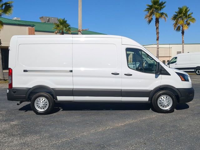 New 2026 Ford Transit 250 148 Medium Roof w/ Load Area Protection Package image 4