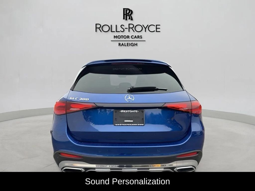 Used 2023 Mercedes-Benz GLC 300 image 5