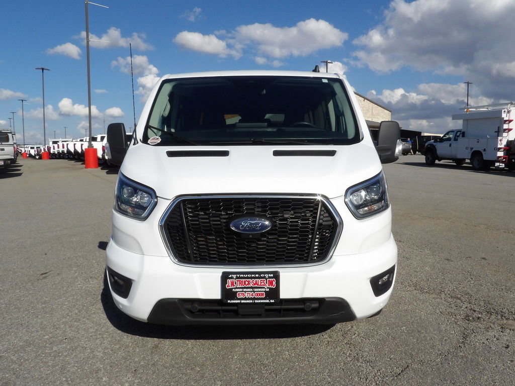 Used 2023 Ford Transit 350 XLT RWD image 12